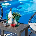 Lemily With Private Pool By Guide *